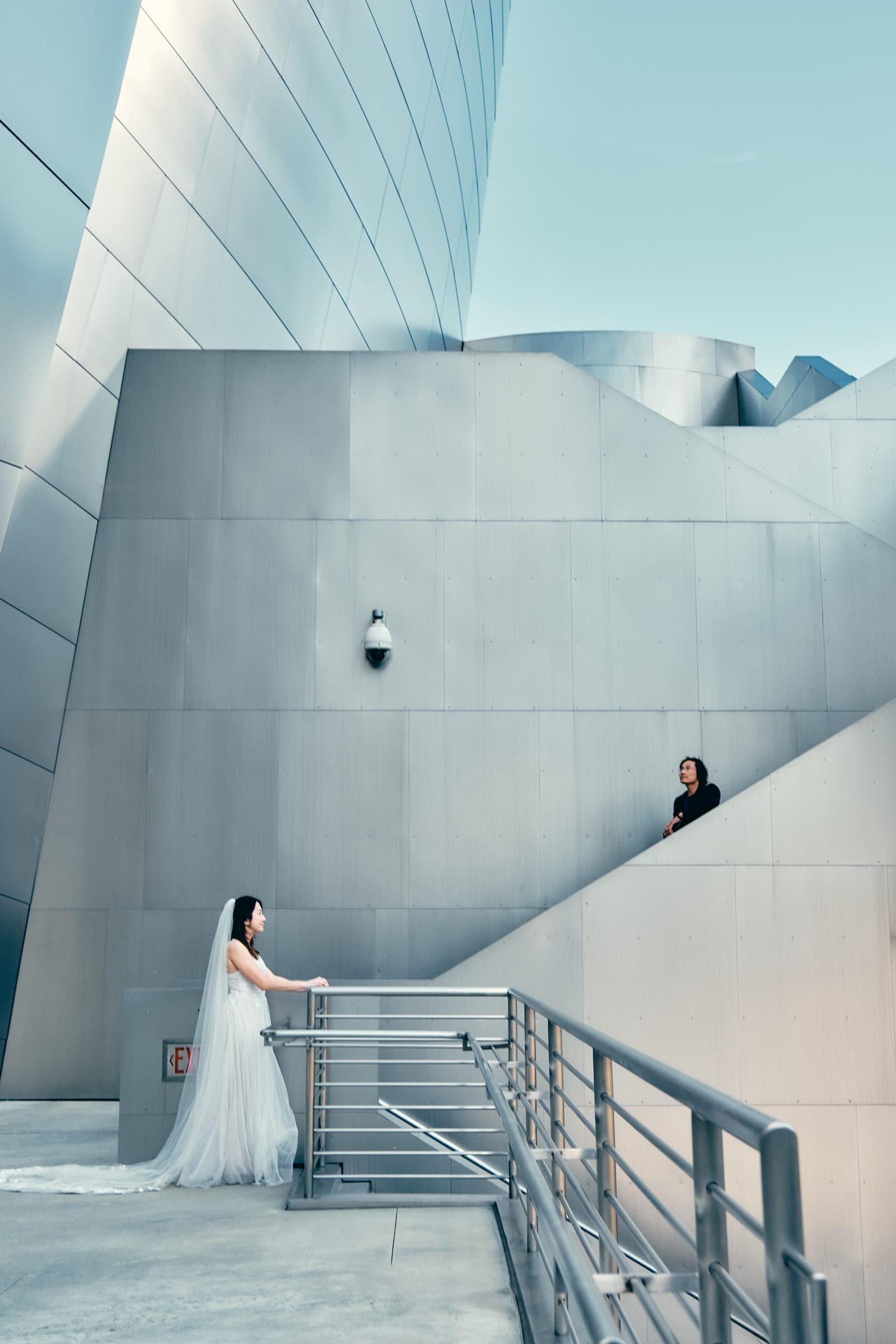 Quang & Hien — Walt Disney Concert Hall — pre-wedding photography in Downtown Los Angeles, CA — photo 9